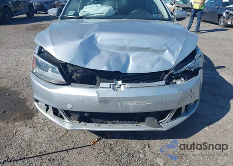 2012 Volkswagen Jetta 2.5L Se z USA, uszkodzony, nr VIN 3VWDP7AJ5CM352597